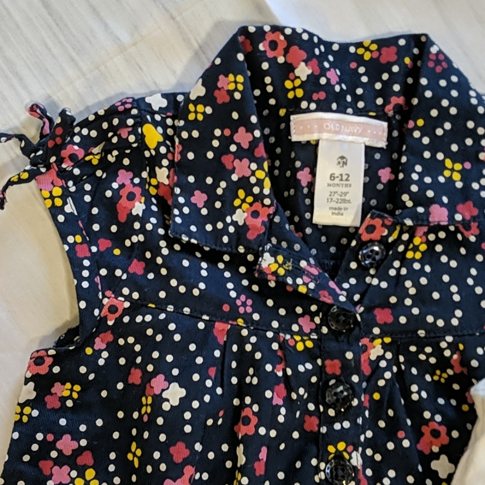 ๐ Beautiful 12M Tops Bundle - Picture 2 of 6